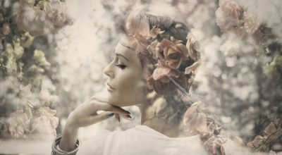 Afrodite, Persefone, Demetra o Atena?