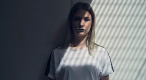 Autosabotaggio: i 3 segni zodiacali che si complicano la vita da soli